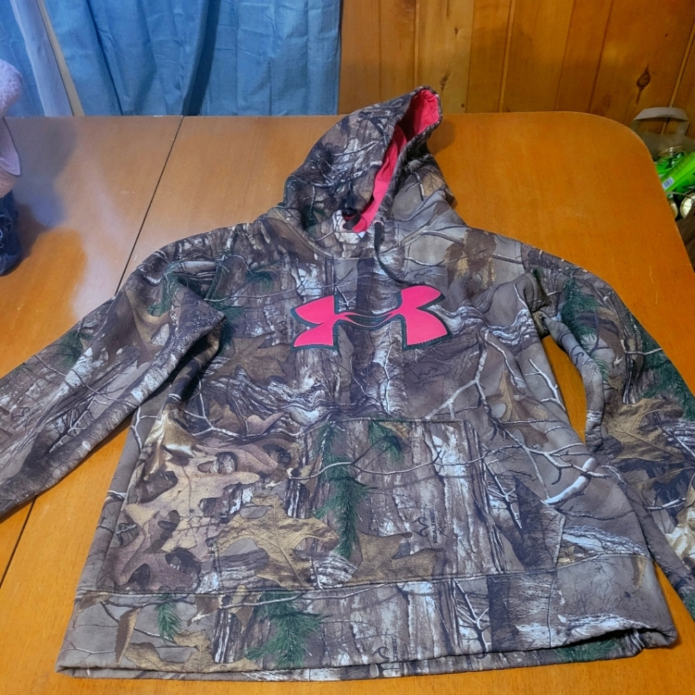 Under armor sweater